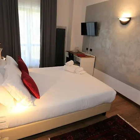 Hotel Le Charaban Aosta