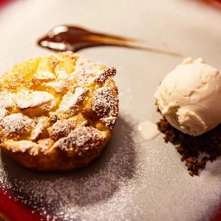& Restaurant Le Charaban 酒店 奥斯塔