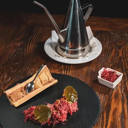 酒店 & Restaurant Le Charaban