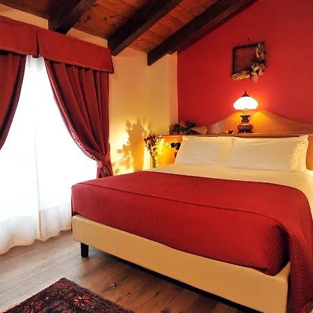 & Restaurant Le Charaban 3*