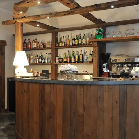 ホテル & Restaurant Le Charaban アオスタ