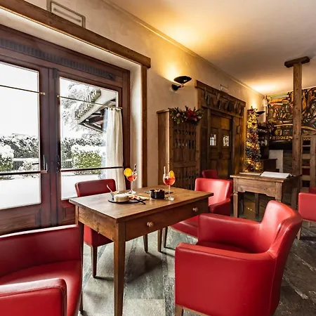 & Restaurant Le Charaban 3*