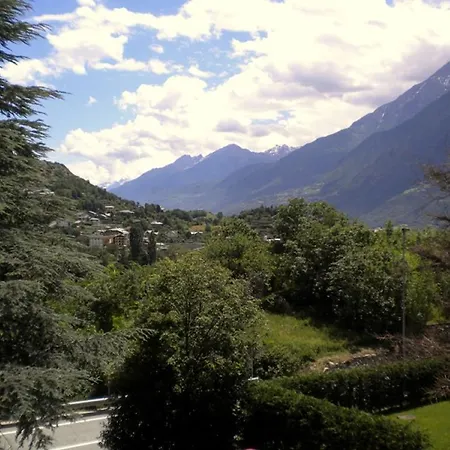 Hotel Le Charaban Aosta