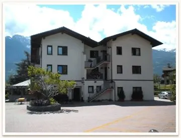 Hotel Le Charaban 3*