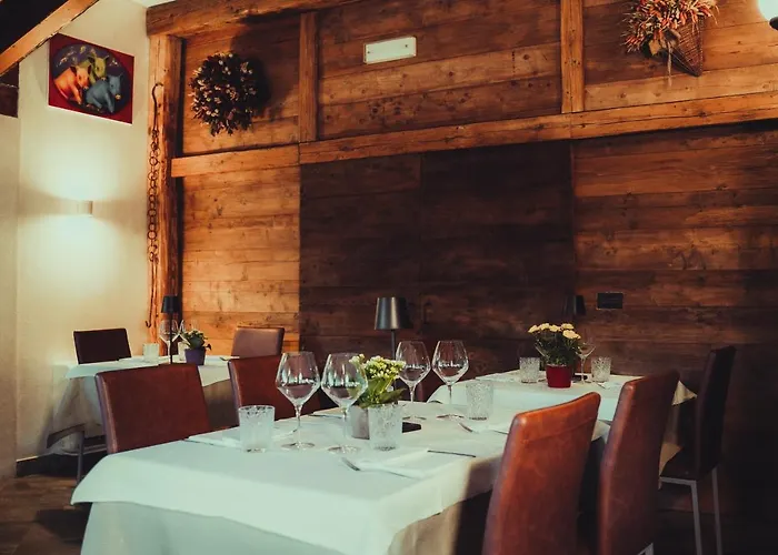 Hotel & Restaurant Le Charaban Aosta