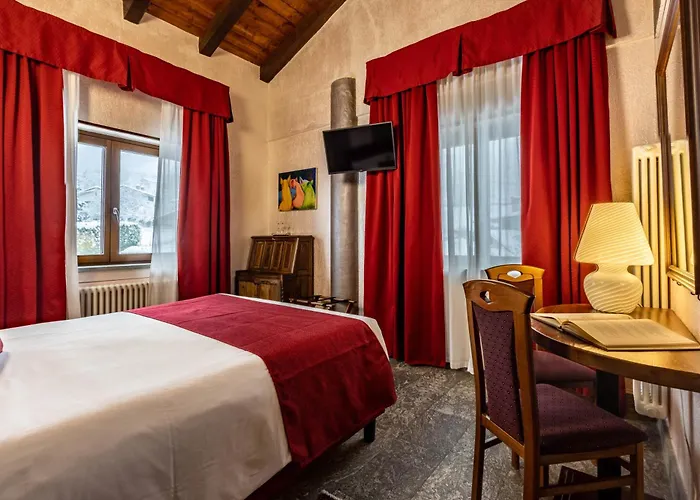 & Restaurant Le Charaban Hotel 3*