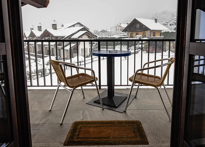 & Restaurant Le Charaban Hotel 3*