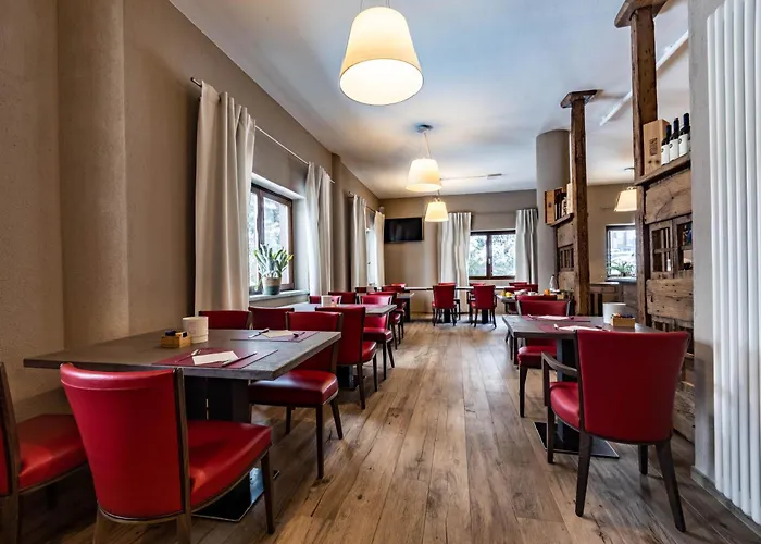 & Restaurant Le Charaban 3*